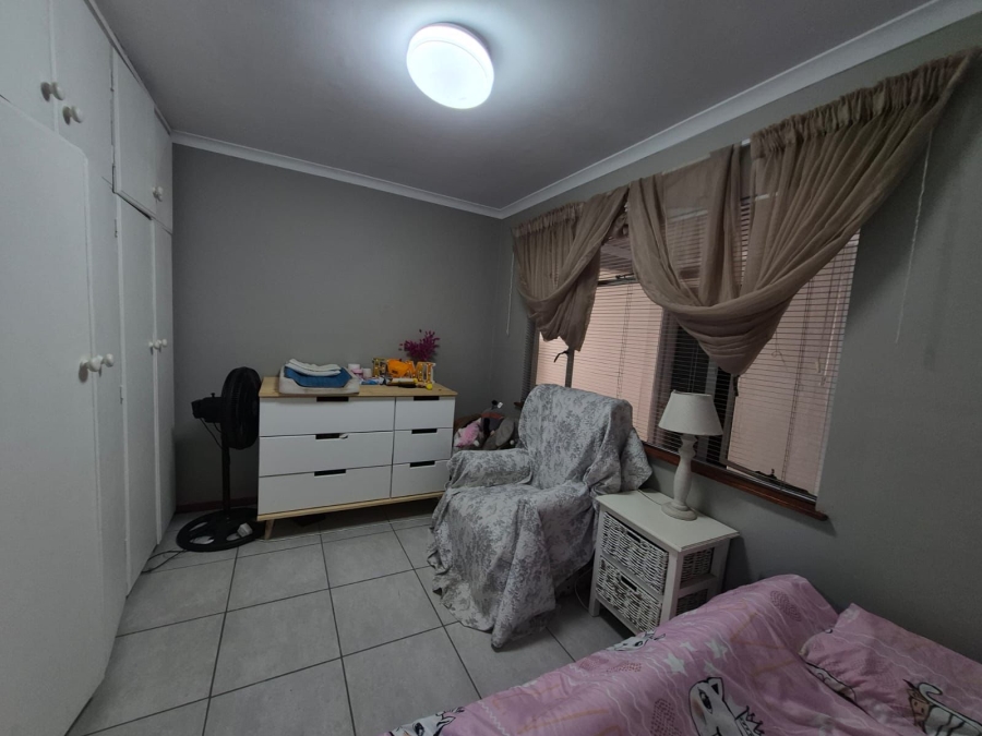 3 Bedroom Property for Sale in Meiringspark Western Cape